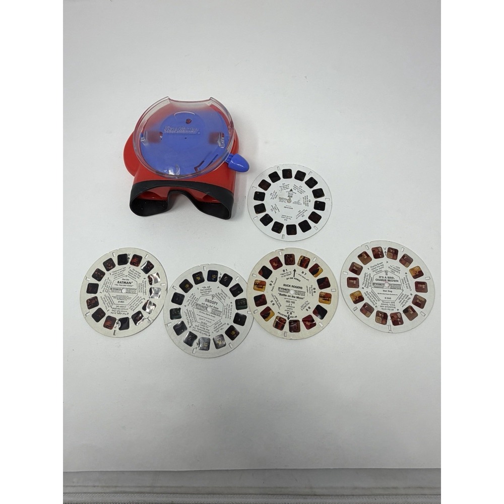 Vintage View-Master Lot  2002 Red‎ Viewer & 5 Reels Batman Snoopy Buck Roger Toy